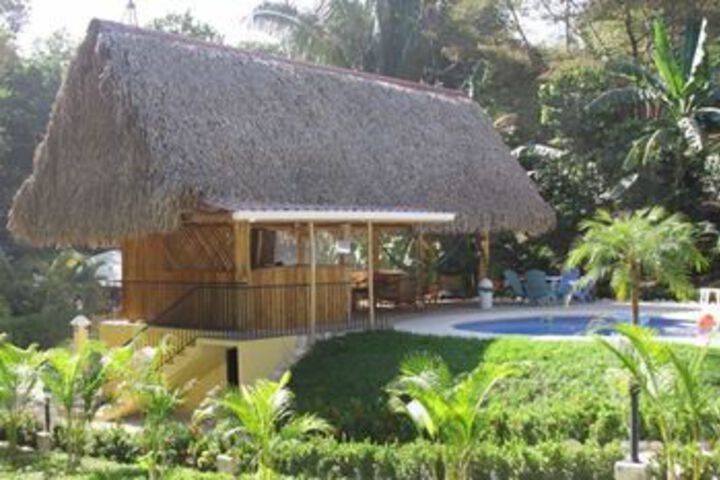 Hotel Exterior 6 of 38