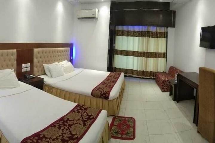 Room 19 of 58