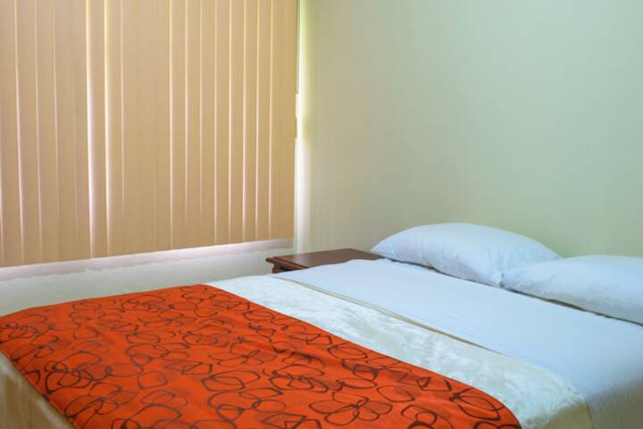 Room 13 of 39