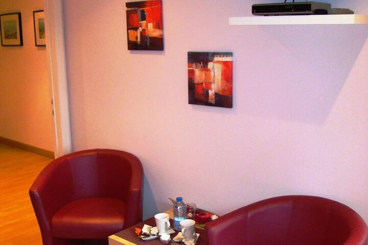 Room 10 of 31
