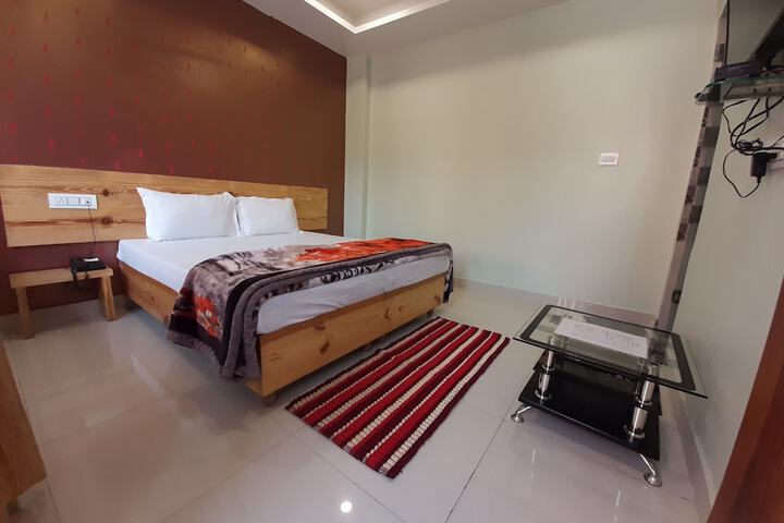 Room 25 of 56