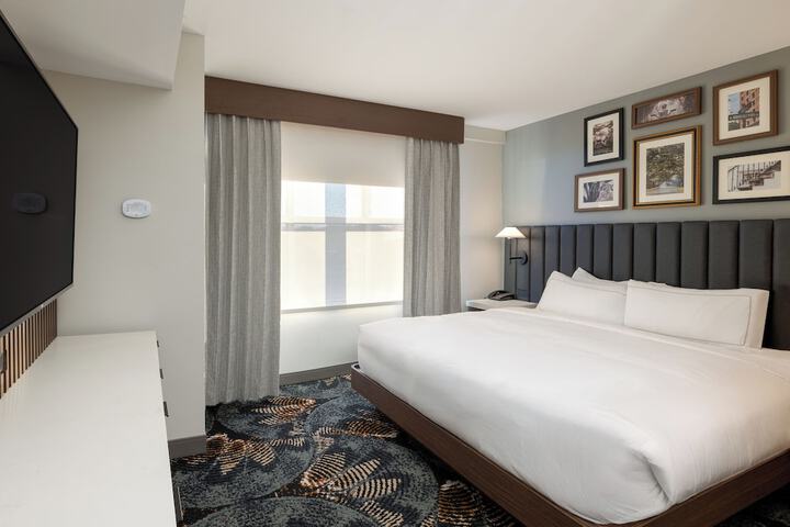 Room 10 of 56