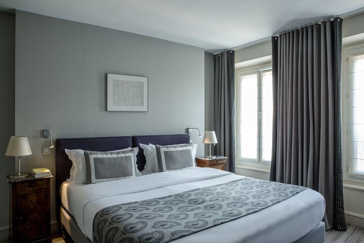 Room 10 of 40