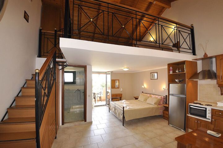 Room 10 of 67