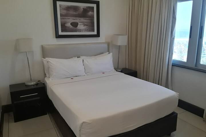 Room 12 of 40