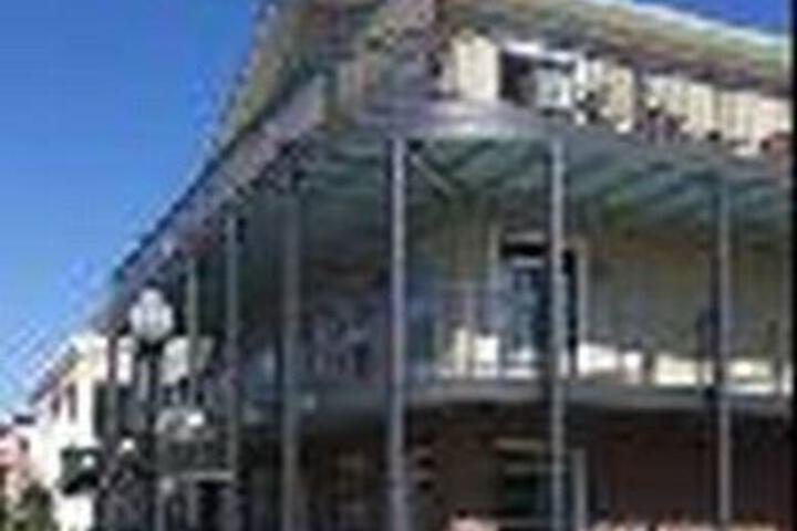 Image of Oakwood at the Saulet