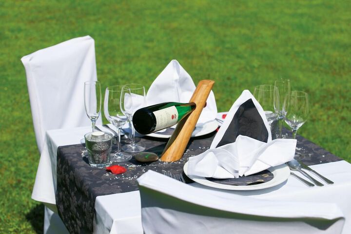 Dining Photos