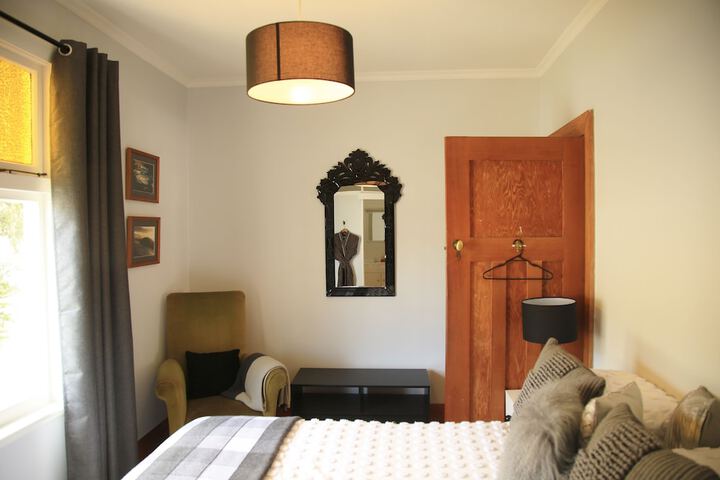 Room 4 of 39
