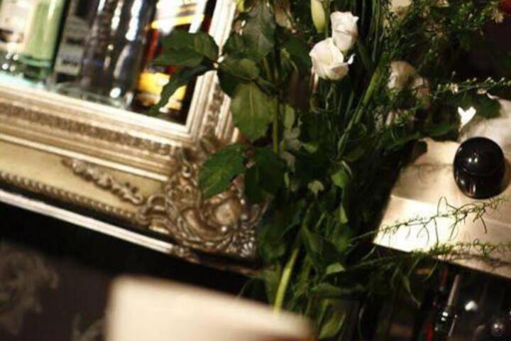 PARK HOTEL