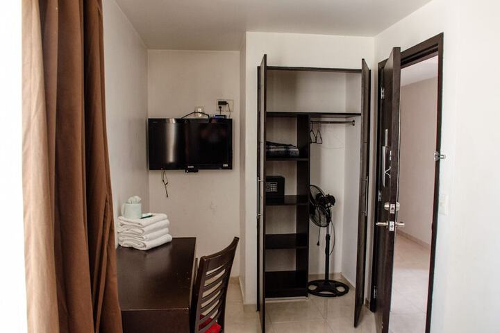 Room 5 of 44