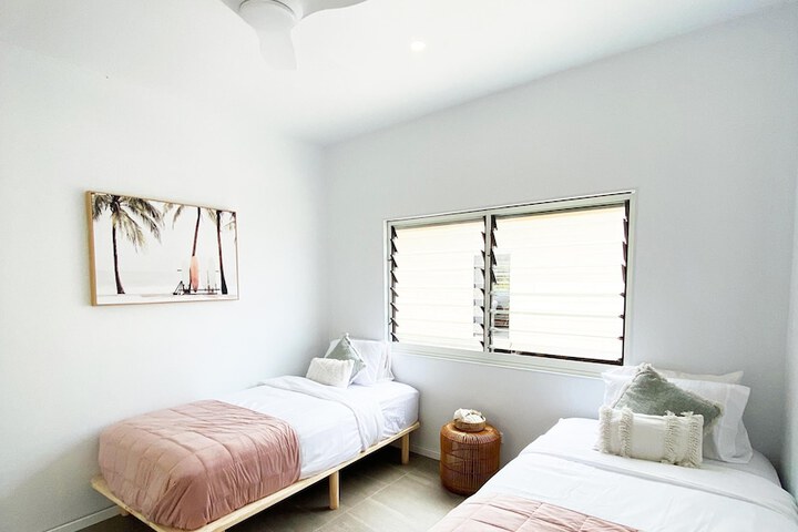 Room 2 of 29