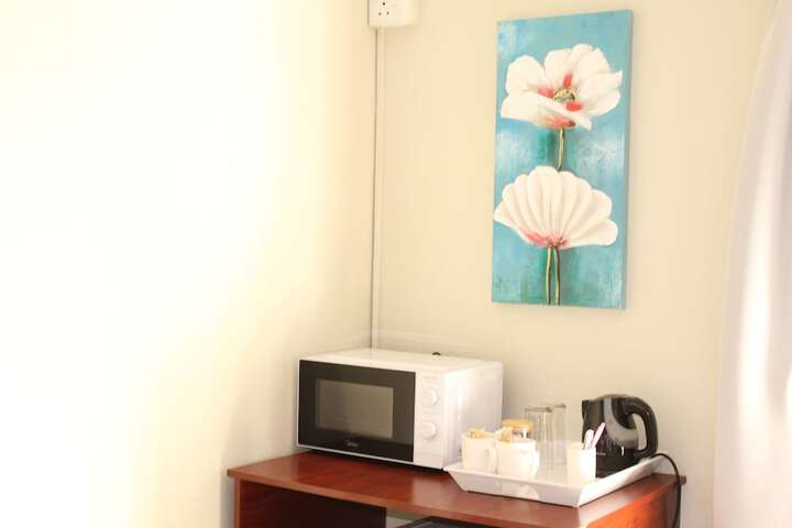 Room 13 of 99