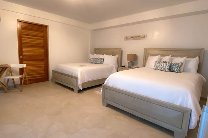 Room 9 of 17