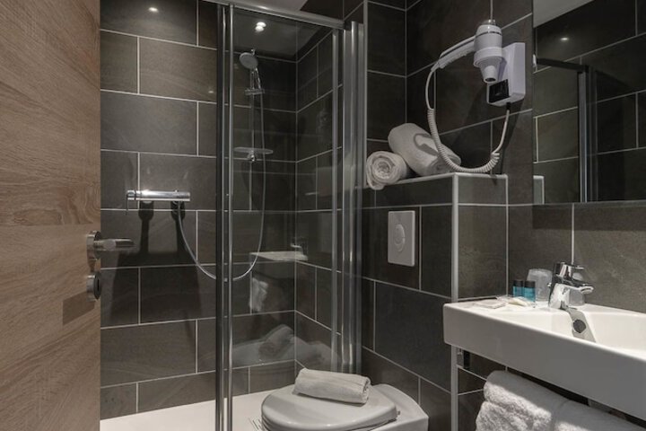 Bath Interior