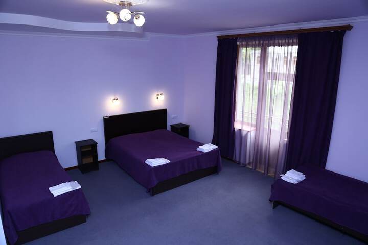 Room 3 of 19