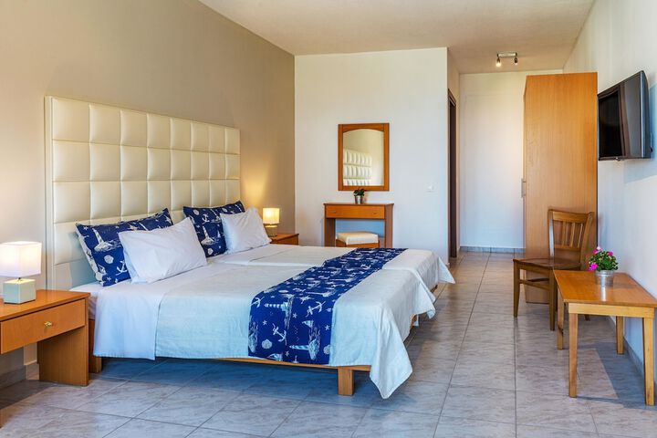 Room 40 of 292