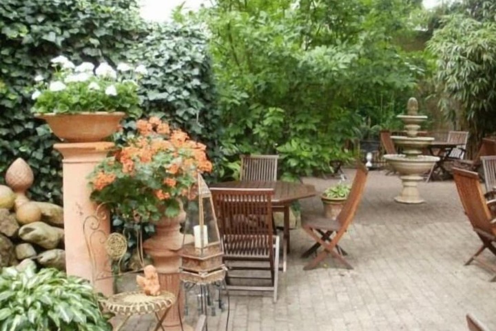 Property Grounds 21 of 27