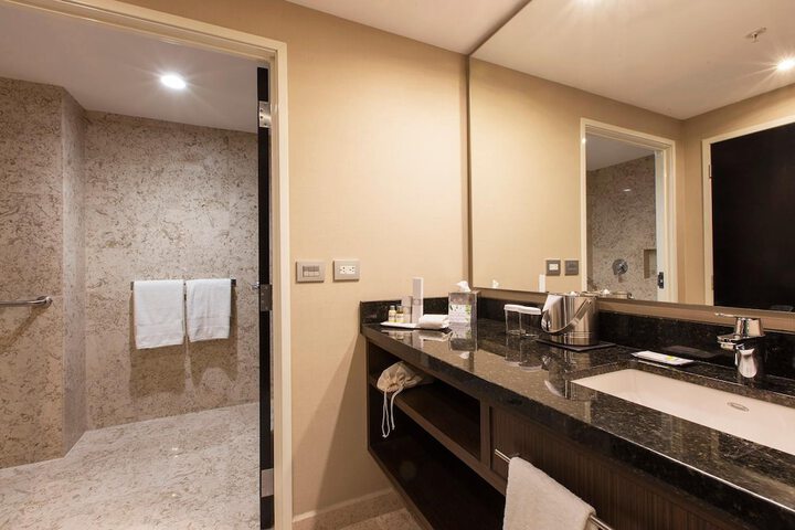 Clean Restrooms