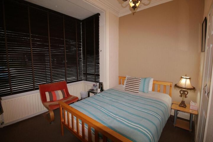 Room 14 of 43