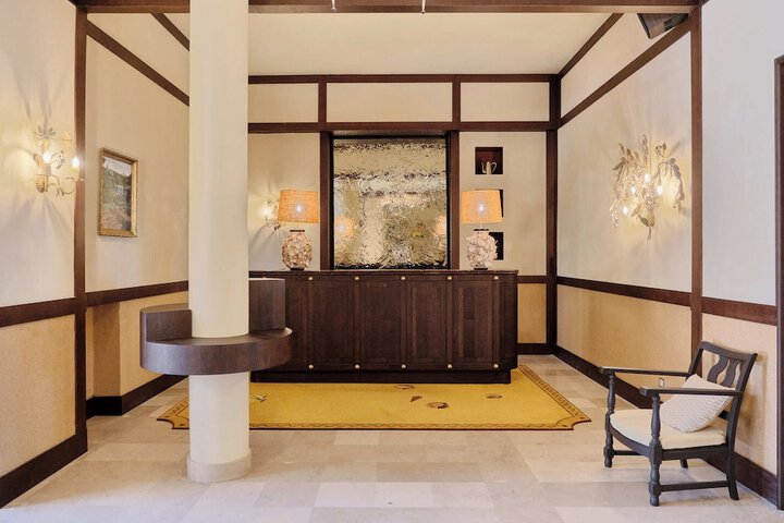Hotel Interior 2 of 67