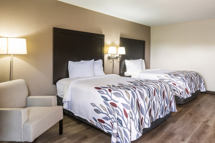 Double Deluxe 2 Double Beds (6 of 9)