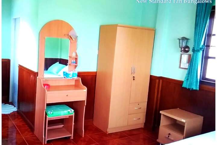 Room 10 of 60