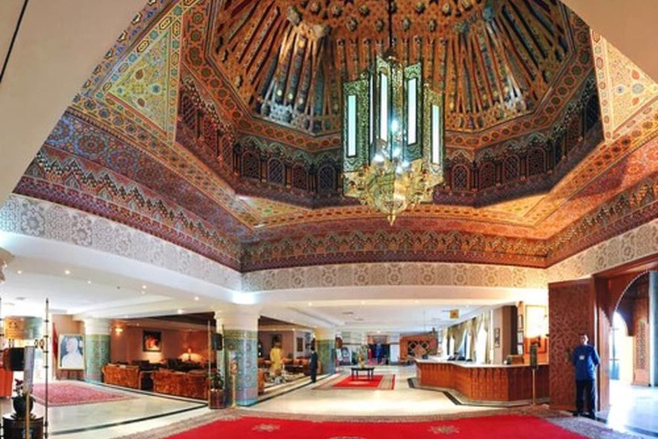 Guest Lobby