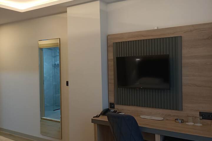 Room 7 of 22