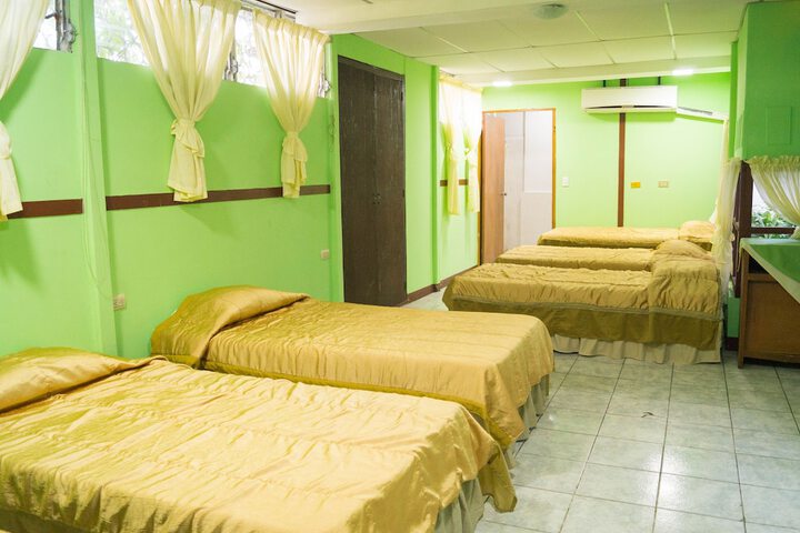 Room 20 of 80