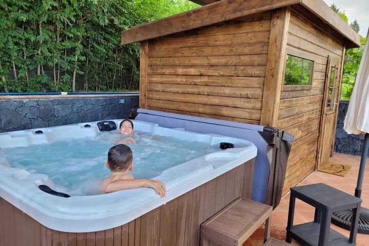 Spa 21 of 34