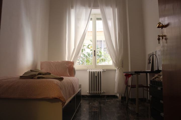 Room 20 of 40