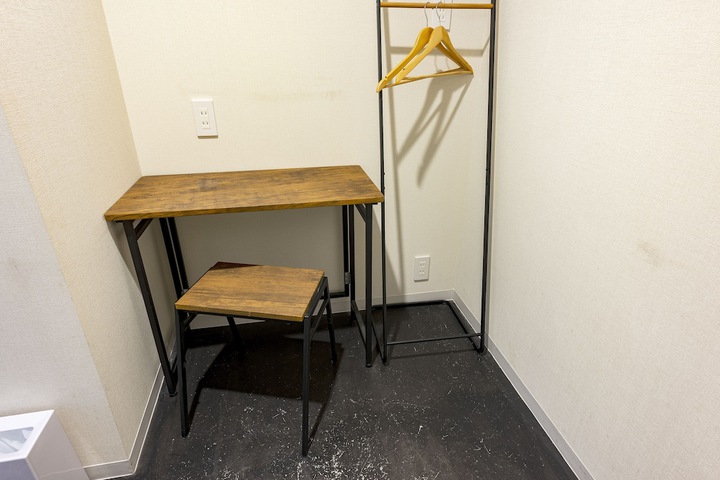 Room 28 of 56