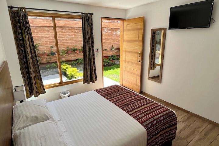 Room 4 of 48