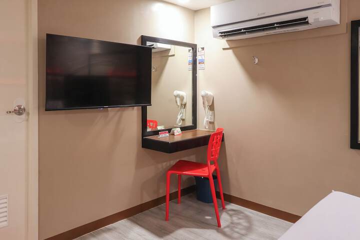 Room 17 of 31
