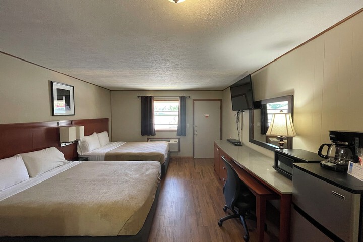 Room 20 of 82