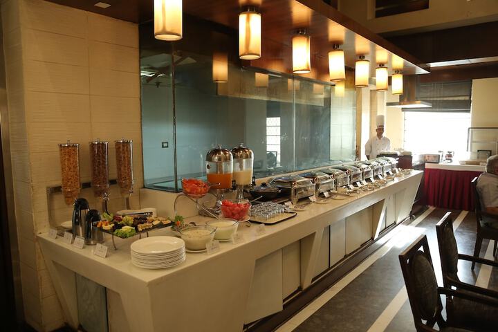 Breakfast/Coffee Service 51 of 84