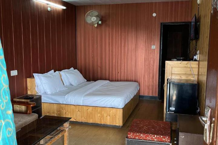 Hotel Seerat Residency