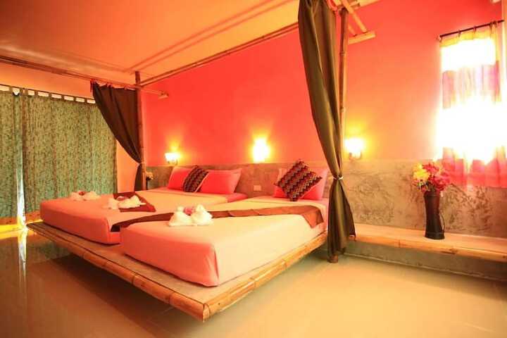 Room 48 of 169