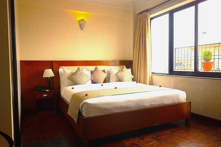 Room 19 of 64