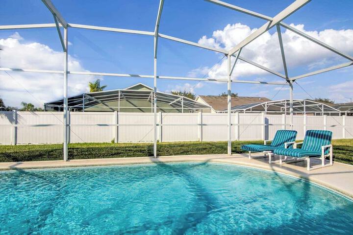 Pool 16 of 26