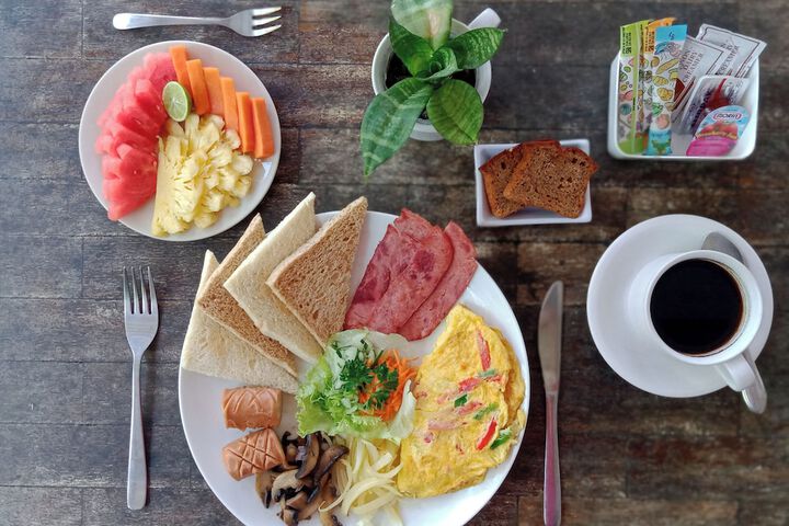 Breakfast meal