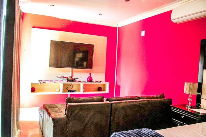 Room 44 of 98