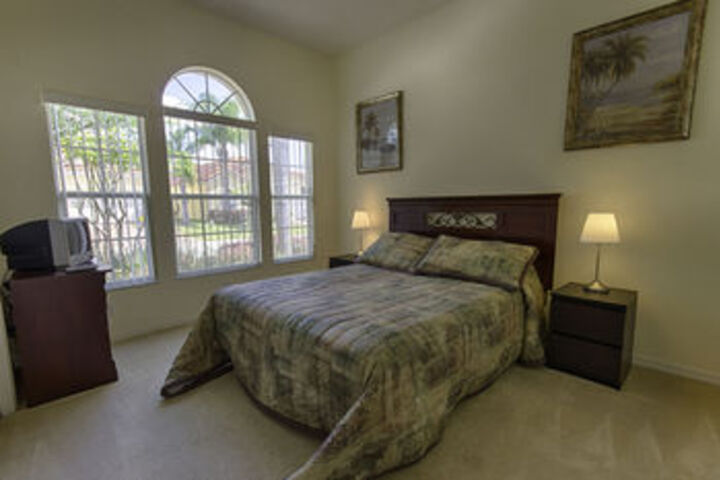 Room 170 of 380