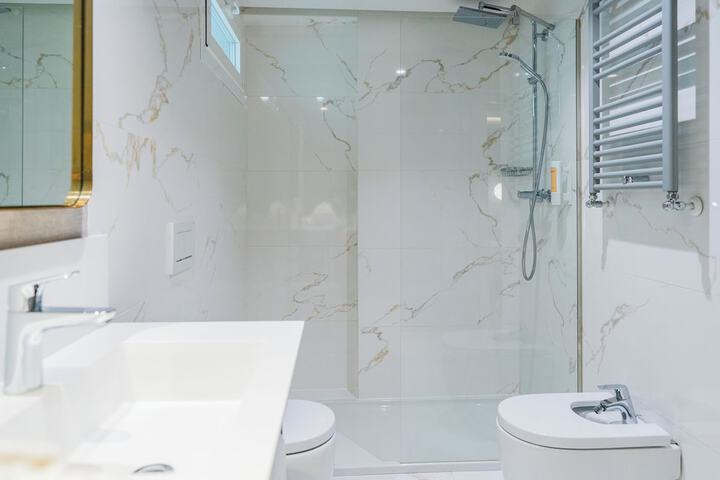 Bath Photo