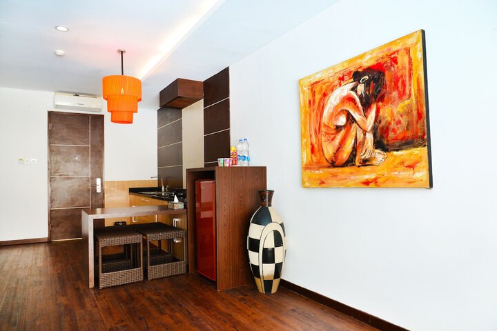 Room 14 of 43