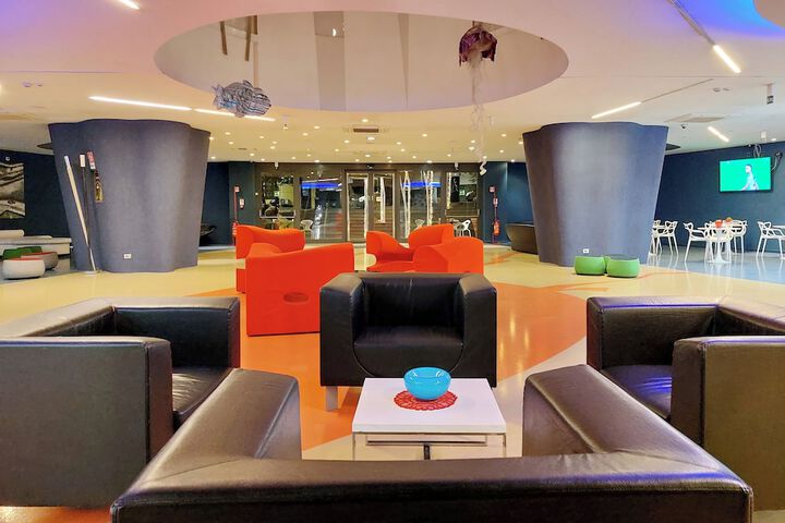 Hotel Interior 13 of 146