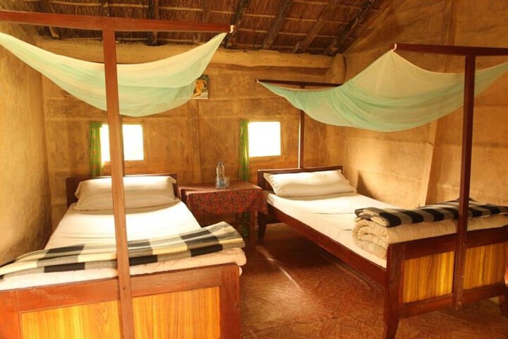 Room 2 of 20