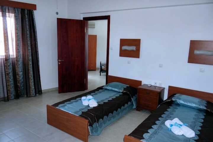 Room 37 of 78