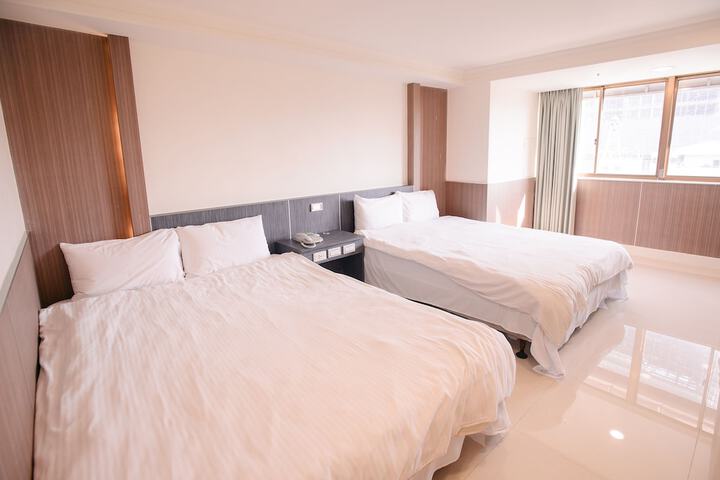 Room 14 of 71