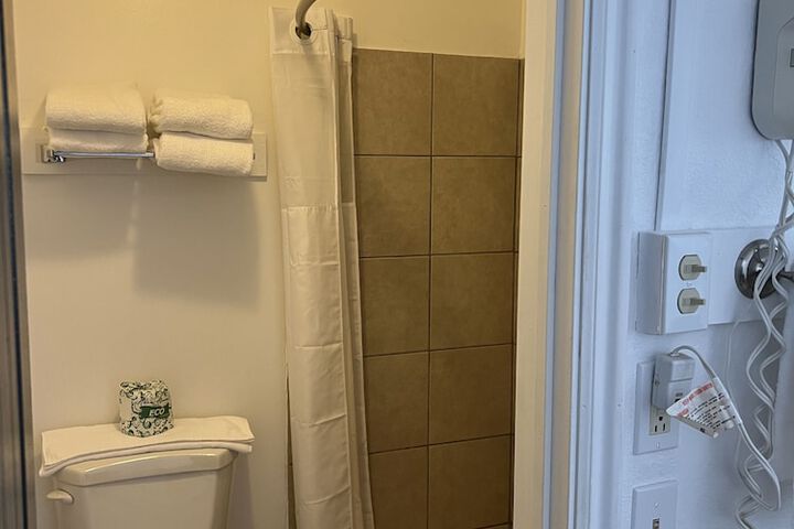 Room 60 of 81